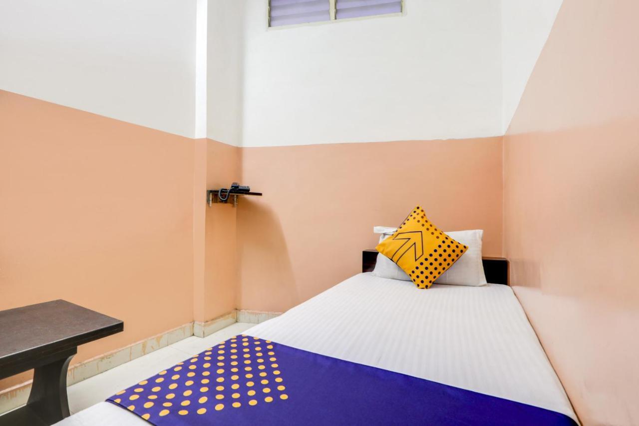 Spot On 68590 Hotel Jagdamba Palace 보팔 외부 사진